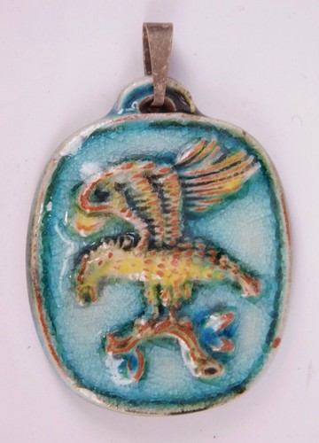 Anhänger mit adler majolika - anhänger, adler,